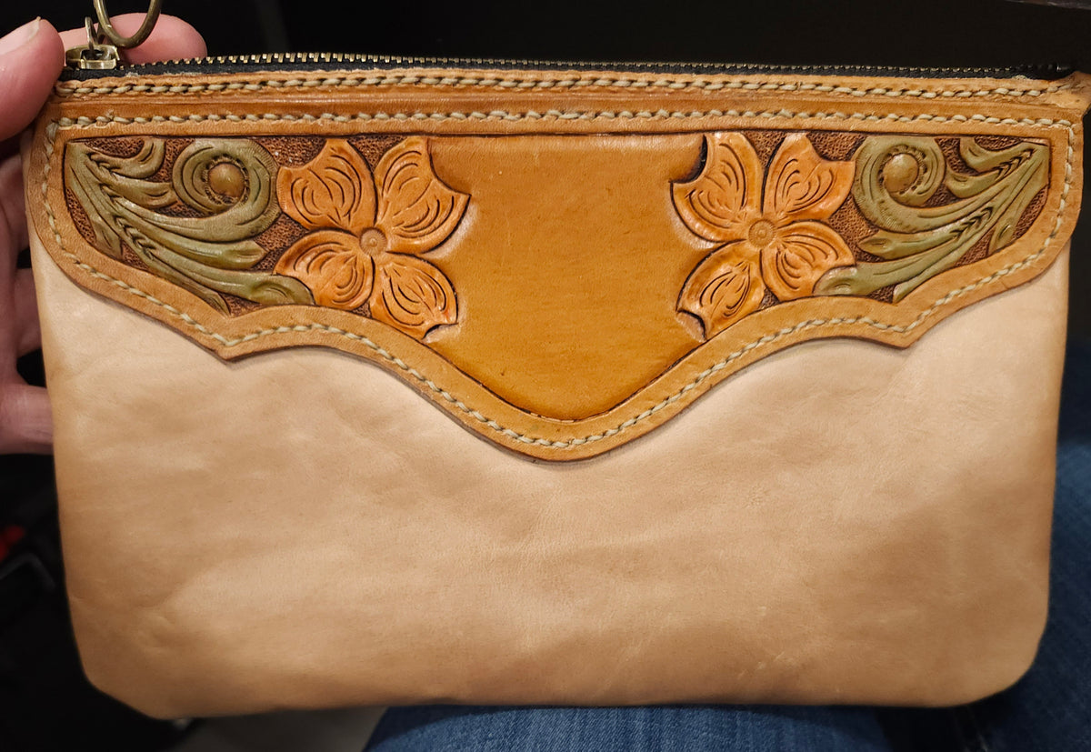 Wristlet